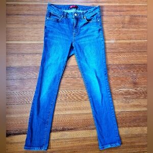 Size 4 Straight Jeans